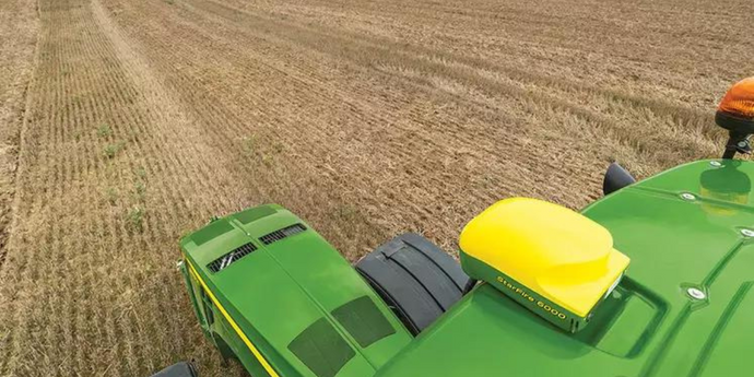 ENQUÊTE - Volés sur des tracteurs en France, des GPS agricoles localisés en Lituanie et en Roumanie